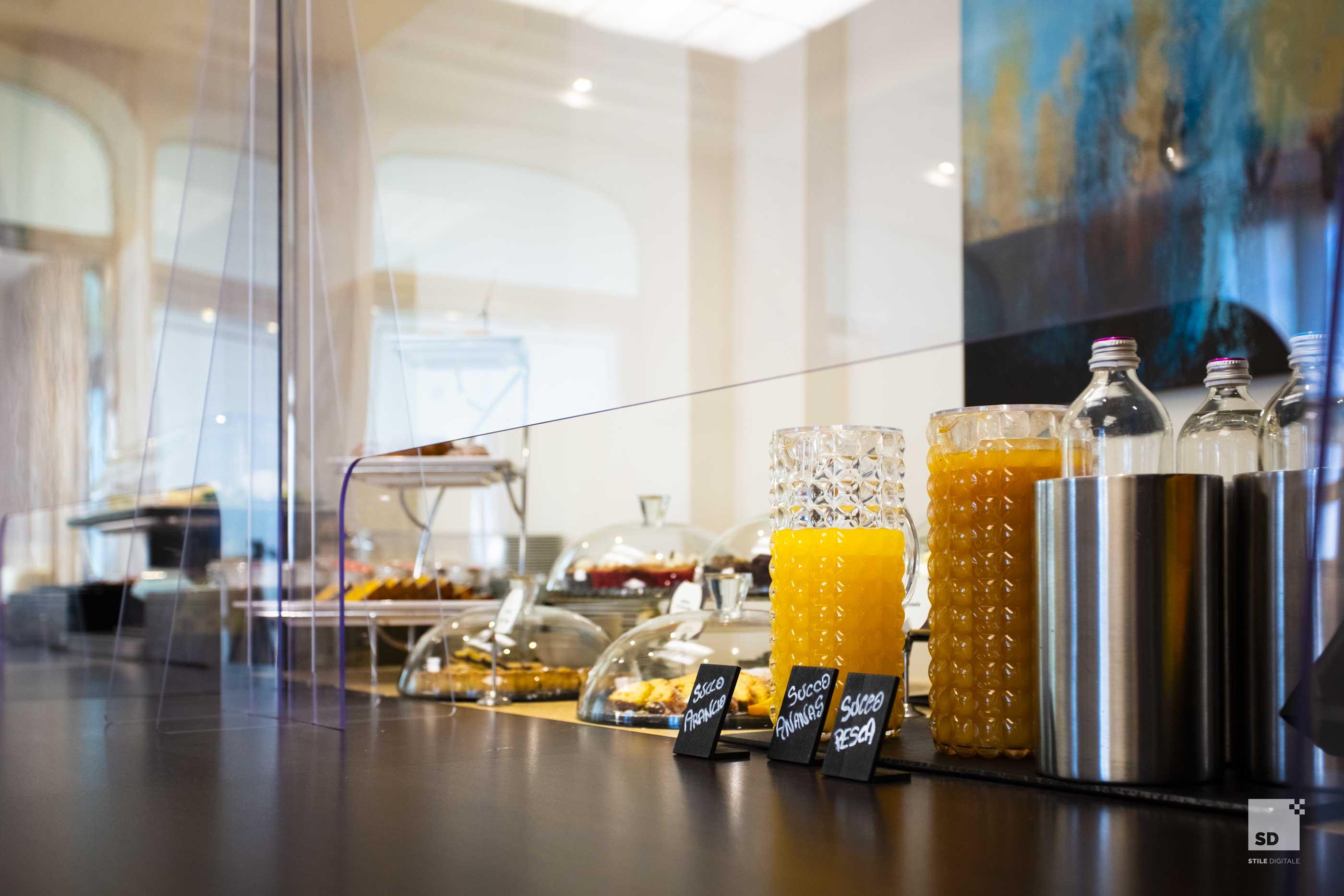 Hotel Regina Elena 57 & Oro Bianco Spa リミニ エクステリア 写真