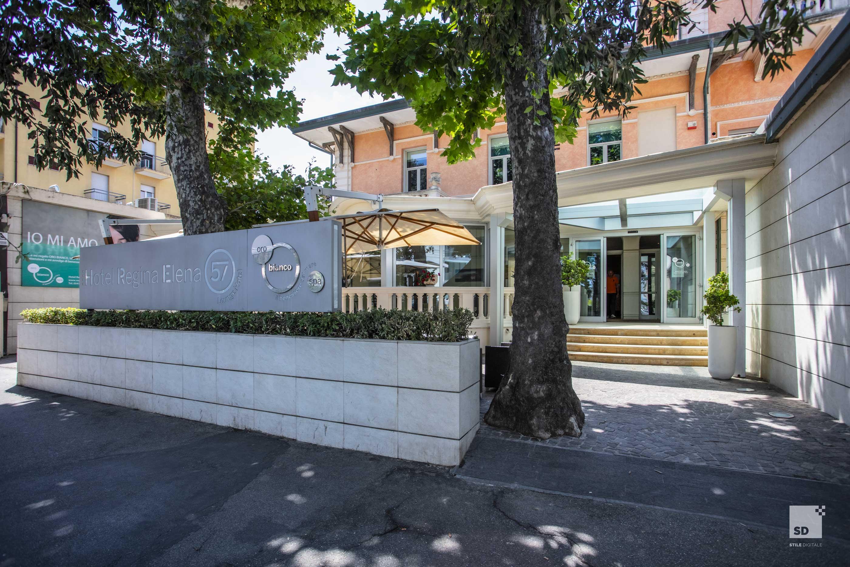 Hotel Regina Elena 57 & Oro Bianco Spa リミニ エクステリア 写真
