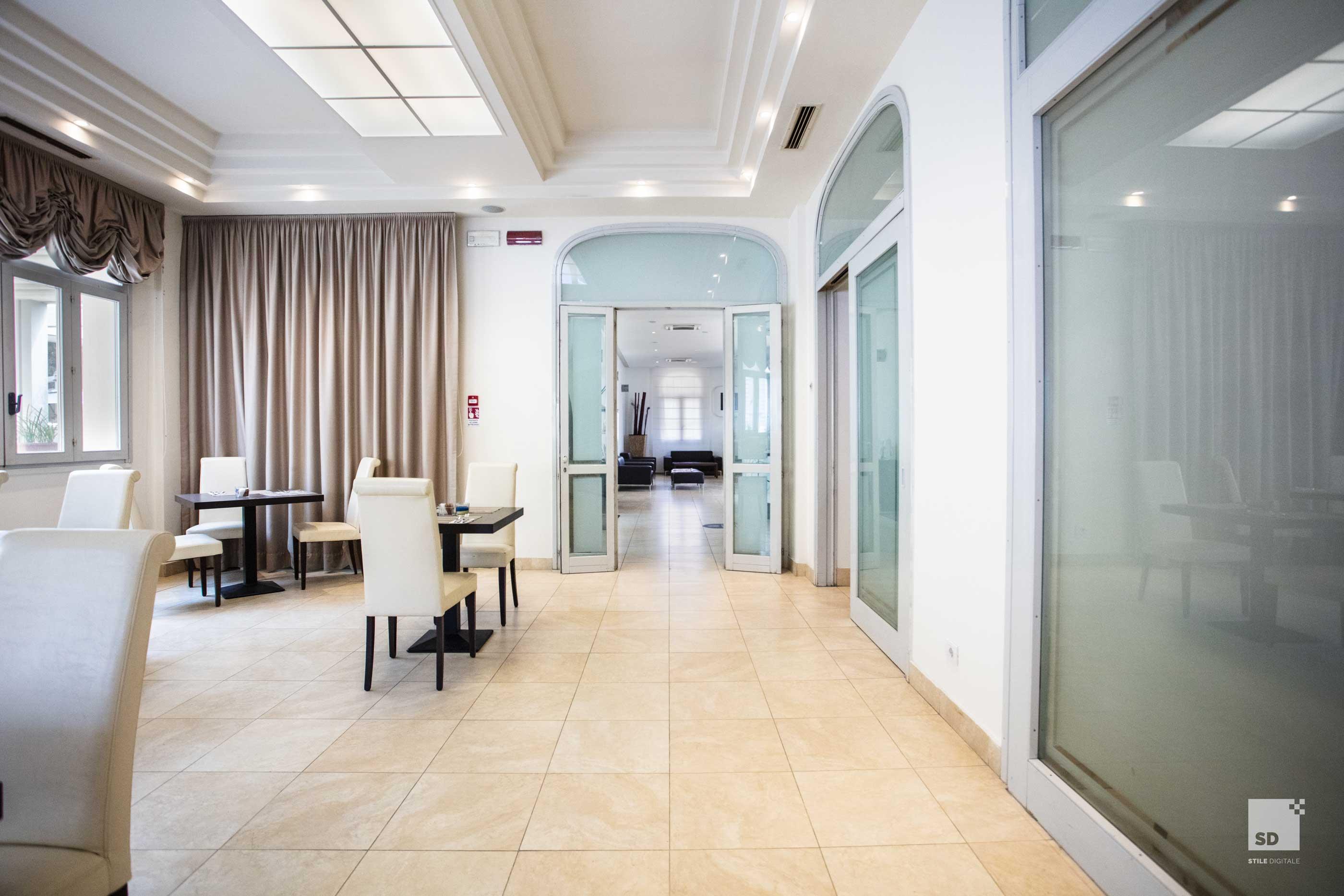 Hotel Regina Elena 57 & Oro Bianco Spa リミニ エクステリア 写真